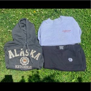 🌙Crewneck and Hoodie Bundle!